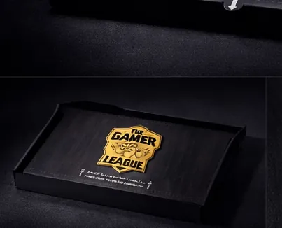 Quartz Mouse Pad presentation tray studio image